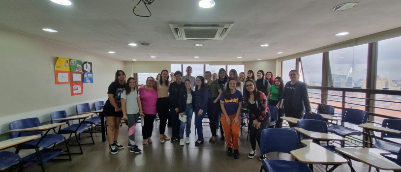 ORGANIZAÇÃO E PRÁTICAS DE APRENDIZAGEM É TEMA DE AULA PARA O CURSO DE PSICOLOGIA