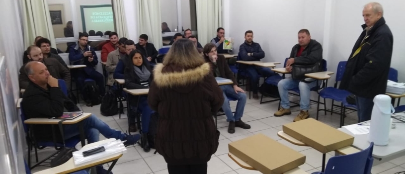 ESPECIALIZAÇÃO EM GEORREFERENCIAMENTO REALIZA AULA INAUGURAL