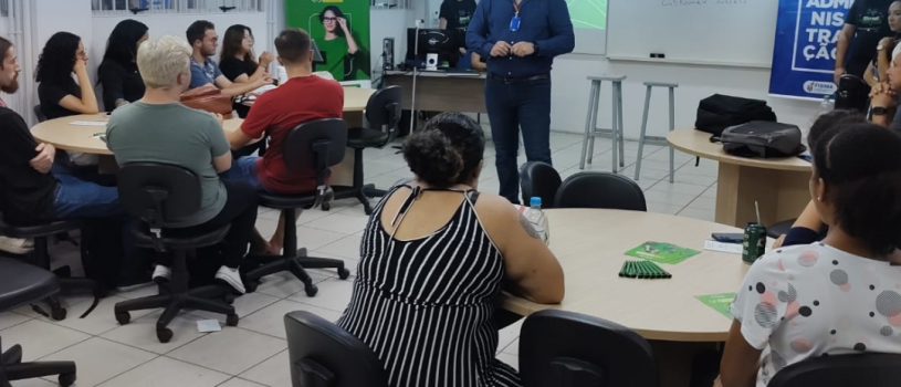 Curso de Administração promove aula inaugural com temática sobre jornada e experiência do cliente