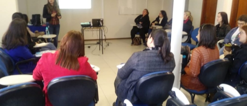 PARCERIA ENTRE FISMA, UFSM E SECRETARIA MUNICIPAL DA EDUCAÇÃO PROMOVE CAPACITAÇÃO DE EDUCADORES ESPECIAIS