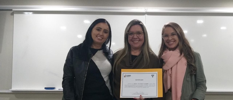 AULA INTERDISCIPLINAR ABORDA O DIAGNÓSTICO DO AUTISMO E O IMPACTO NA FAMÍLIA