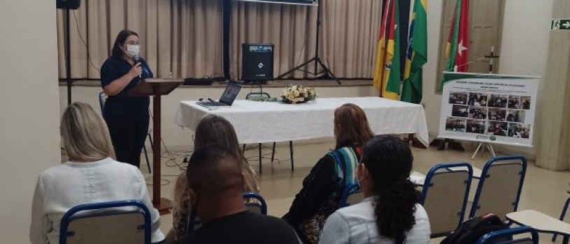 Curso de Enfermagem realiza aula inaugural do semestre letivo