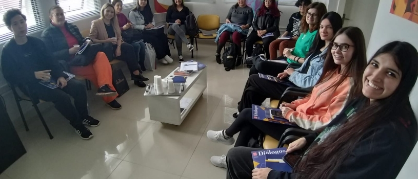 ESTUDANTES DE PSICOLOGIA VISITAM SUBSEDE DO CRP