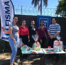 Curso de administração desenvolve atividade junto a feira local