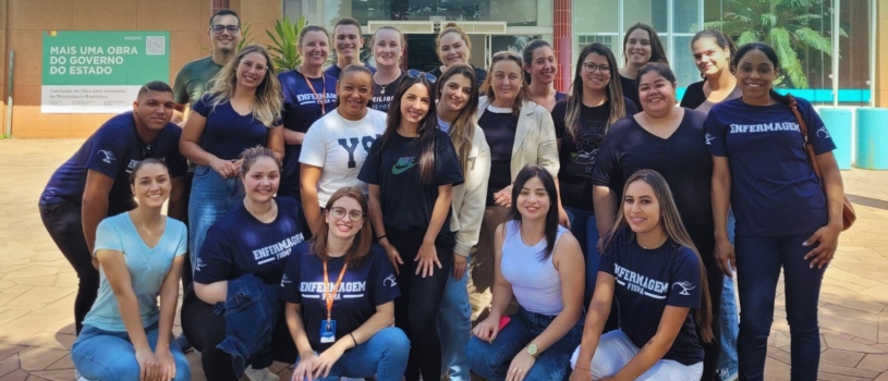 Curso de enfermagem realiza visita técnica no CACON em Ijuí
