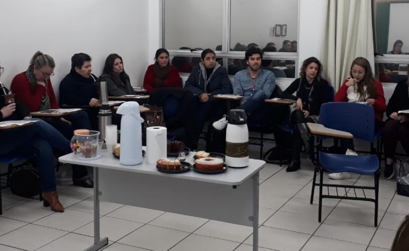 CORPO DOCENTE DA ÁREA DA SAÚDE REALIZA CONFRATERNIZAÇÃO NO ENCERRAMENTO DO SEMESTRE