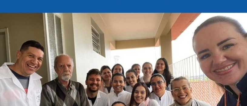 Acadêmicos de Enfermagem realizam visita técnica no lar Vila Itagiba